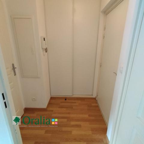 Appartement · Location La Madeleine (59110) 1 pièce · 32m²