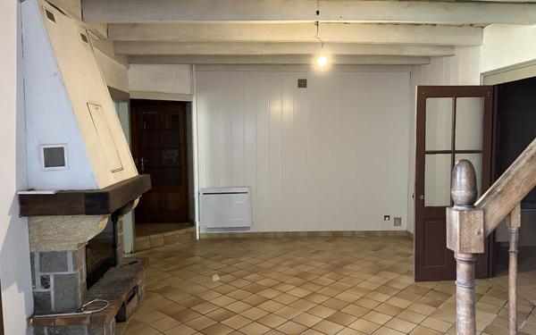 Maison à vendre    5 pièces • 177,74 m2 Pressignac