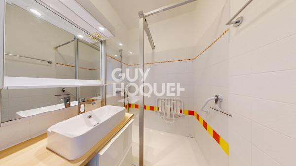 Appartement à vendre de 2 pièces de 36.27 m² - EMPLACEMENT EXCEPTIONNEL – T2 RÉNOVÉ – DERNIER ÉTAGE – 2 BALCONS