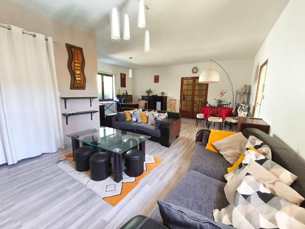 A VENDRE Entraigues Sur La Sorgue Maison 5 pièces 140 m²
