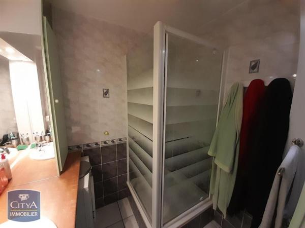 Appartement à louer 2 pièces 48.84m²