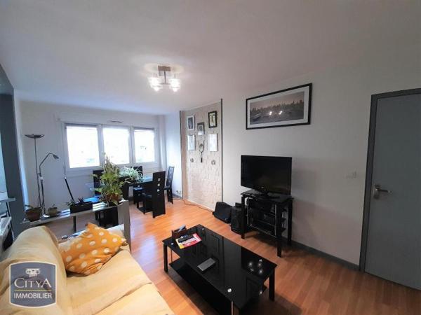 Appartement à louer 2 pièces 48.84m²