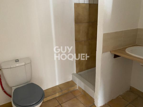 L ISLE SUR LA SORGUE : appartement F2 (59 m²) en location