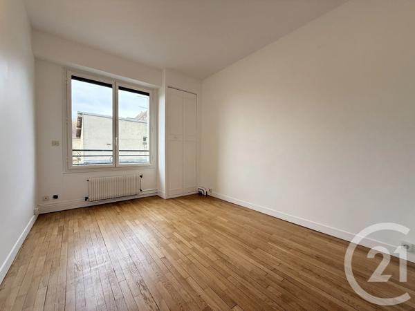 Appartement F4 à vendre  4 pièces - 90,59 m 2   ST GERMAIN EN LAYE  - 78