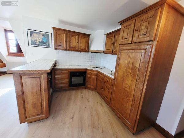 Immeuble de rapport à vendre à Ussel en Corrèze (19200), ref : UM 964