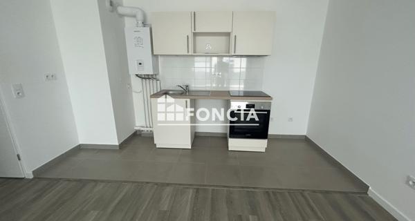 Location Appartement 4 pièces 74.8 m² - Provins 77160