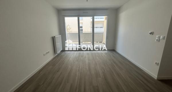 Location Appartement 4 pièces 74.8 m² - Provins 77160