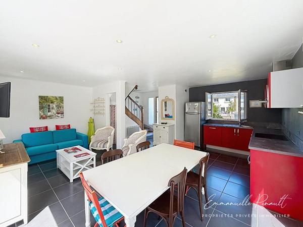 « Pink Lady » · Charmante maison 3 chambres avec jardin et potentiel d'extension, à pied du centre de Sarzeau
