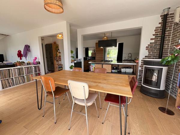 EXCLUSIVITE - Maison indépendante BRUZ environ 133m² Hors lotissement - Terrain 649m²