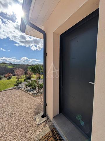 Maison récente en état impeccable, lumineuse avec vue dégagée  À 10 min dOrthez