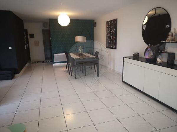 Maison 3 chambre(s) à vendre - Saintes, Charente-Maritime - 17