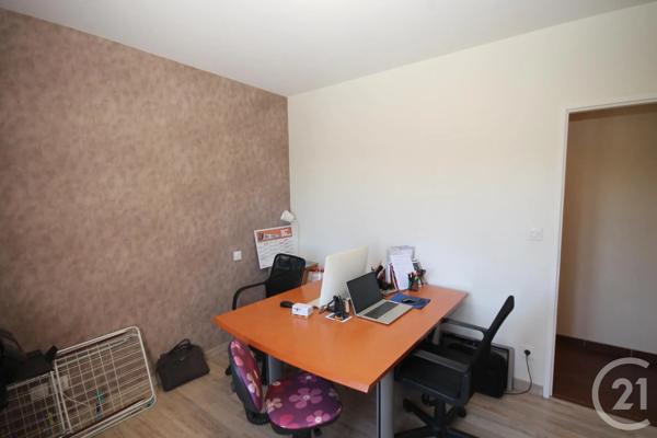 Maison à vendre  6 pièces - 138,51 m 2   LA CHAPELLE ST MESMIN  - 45