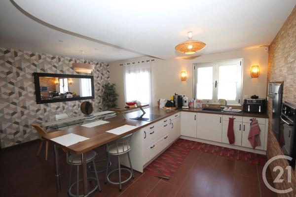 Maison à vendre  6 pièces - 138,51 m 2   LA CHAPELLE ST MESMIN  - 45