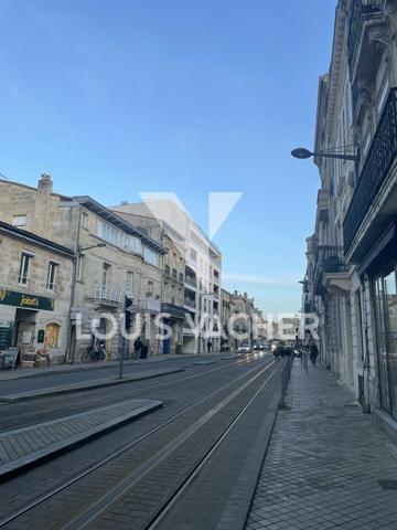 Local commercial de 90 m² à louer à Bordeaux