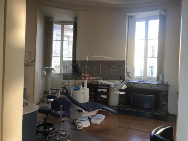 Bureau de 135 m² à louer à Bordeaux Centre