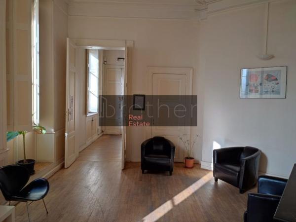 Bureau de 135 m² à louer à Bordeaux Centre