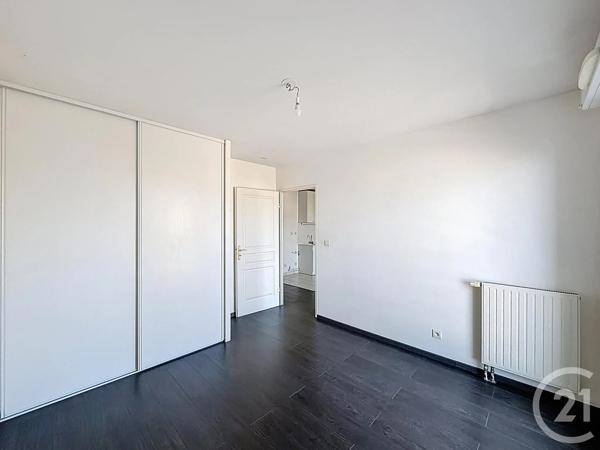 Appartement F2 à vendre  2 pièces - 39 m 2   ST JEAN DE BRAYE  - 45