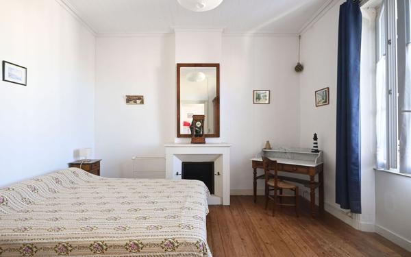 Maison à vendre    5 pièces •  Saint-Clément-des-Baleines