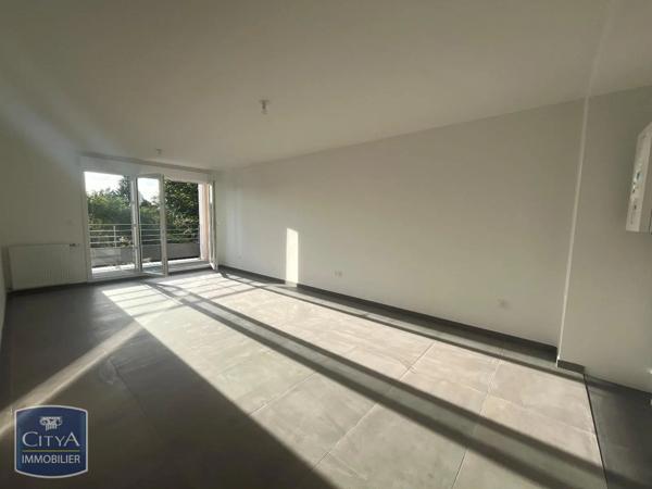 Appartement à louer 3 pièces 68.11m² Meaux (77100)