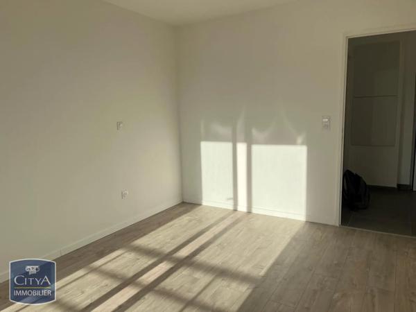 Appartement à louer 3 pièces 68.11m² Meaux (77100)