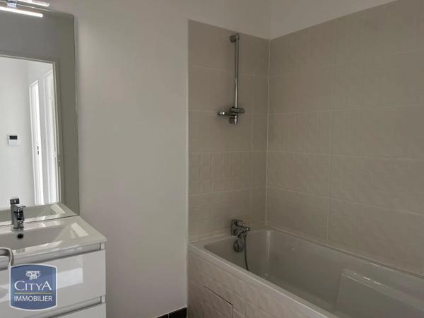 Appartement à louer 3 pièces 68.11m² Meaux (77100)