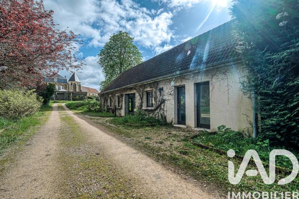 Maison à vendre 32 pièces 1 280 m² Sancy