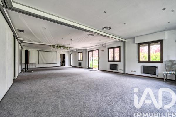 Maison à vendre 32 pièces 1 280 m² Sancy