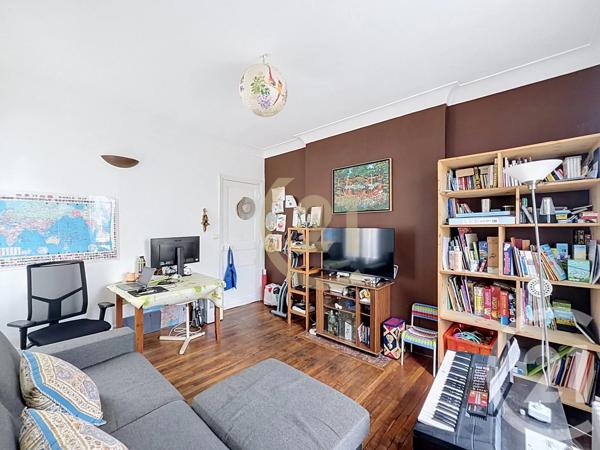 Appartement F3 à vendre  3 pièces - 68,01 m 2   NANTERRE  - 92