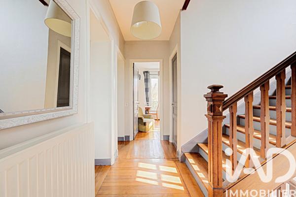 Maison à vendre 10 pièces 177 m² Dampmart