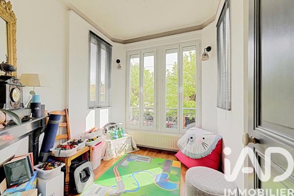 Maison à vendre 10 pièces 177 m² Dampmart