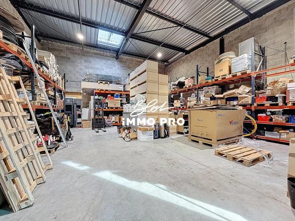 Location Local commercial 140 m2 à Nivolas-Vermelle