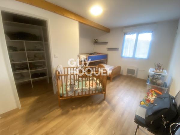 MAISON À LOUER DE 4 PIÈCES DE 162,00 M²