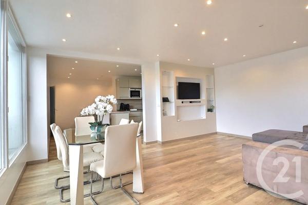Appartement F5 à vendre  5 pièces - 93 m 2   VILLEPINTE  - 93