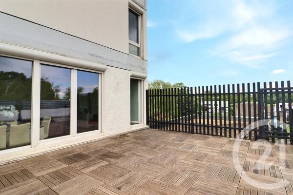 Appartement F5 à vendre  5 pièces - 93 m 2   VILLEPINTE  - 93