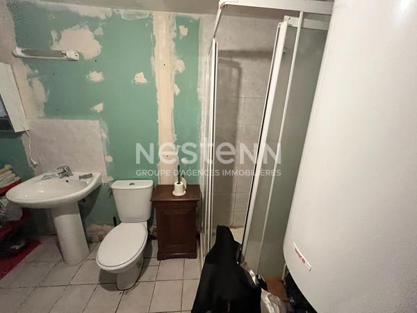 Maison en pierre avec 140 m² de potentiel à Lizio, plus de 600 m² de terrain, proche du poète ferrailleur...