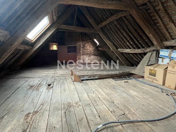 Maison en pierre avec 140 m² de potentiel à Lizio, plus de 600 m² de terrain, proche du poète ferrailleur...