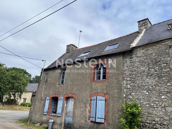 Maison en pierre avec 140 m² de potentiel à Lizio, plus de 600 m² de terrain, proche du poète ferrailleur...