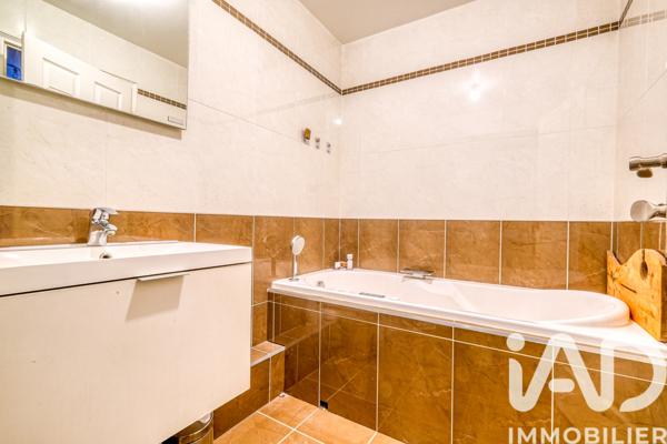 Maison à vendre 3 pièces 76,99 m² Champs-sur-Marne