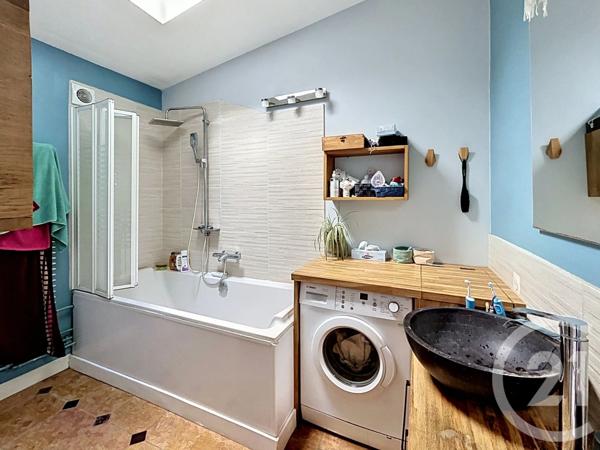 Maison à vendre  5 pièces - 92,16 m 2   SOTTEVILLE LES ROUEN  - 76