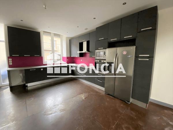Location Maison 5 pièces 130.3 m² - 28 RUE DE LA 11 ME DBB Flers 61100