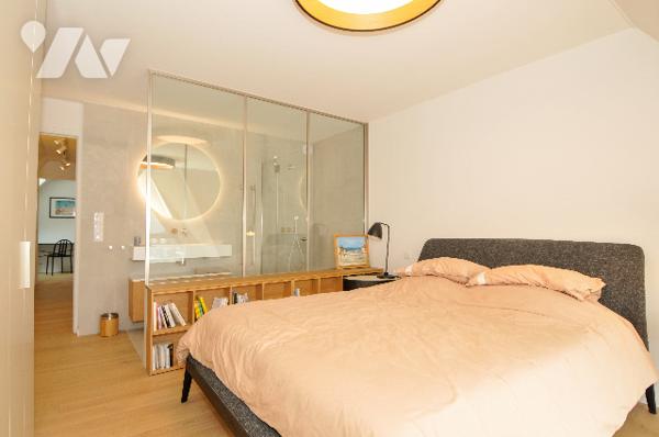 Luxueux T3cab de 82m² PLEIN SUD décoré par un architecte d'intérieur FACE MER avec parking et garage