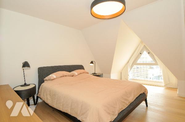 Luxueux T3cab de 82m² PLEIN SUD décoré par un architecte d'intérieur FACE MER avec parking et garage