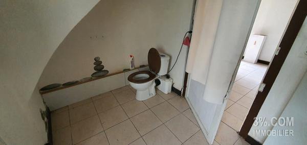 Thiré maison en pierres de 63.85 m² à rénovée Thiré (85210)