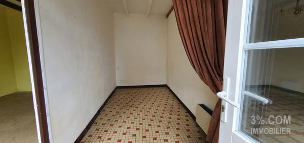 Thiré maison en pierres de 63.85 m² à rénovée Thiré (85210)