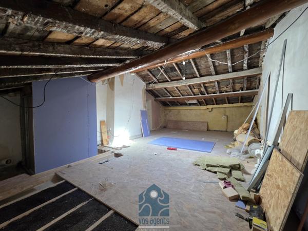 Appartement trois pièces sur deux niveaux