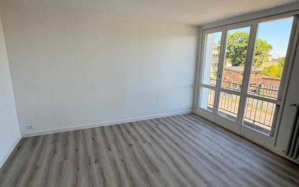 Appartement à louer    2 pièces • 42,81 m2 Limoges