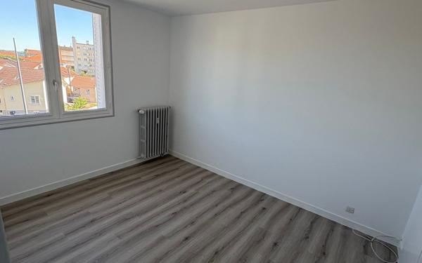 Appartement à louer    2 pièces • 42,81 m2 Limoges
