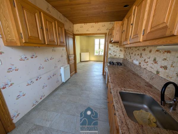 MAISON - 120 m² - 3 pièces