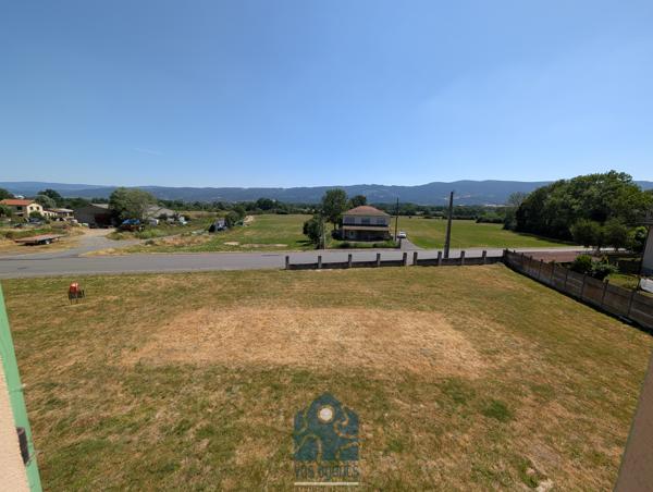 MAISON - 120 m² - 3 pièces