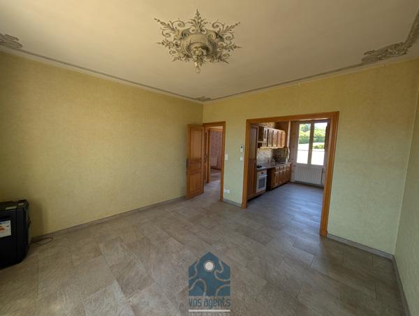 MAISON - 120 m² - 3 pièces